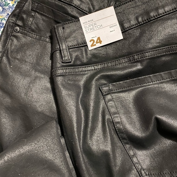 NWT Lane Bryant plus size 24 ruffle hem black jean - Picture 6 of 9